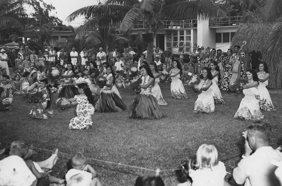 historic-luau-B&W-575x380.jpg